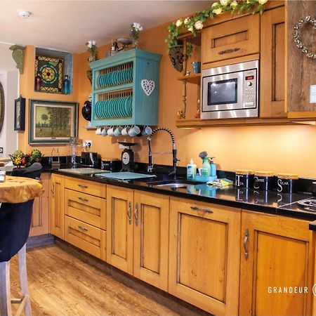 The Garden View Suite By Grandeur Property Bournemouth Ngoại thất bức ảnh